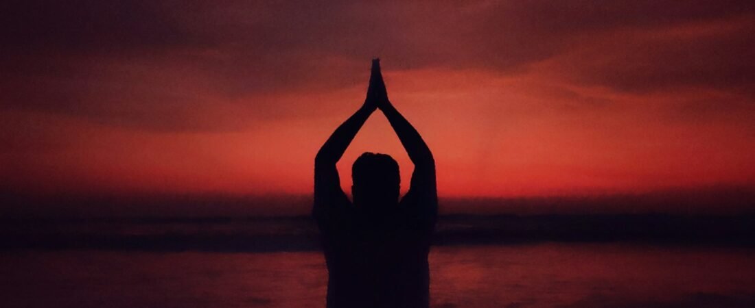 Unlock Your Potential: Amazing Benefits of Yoga for Young People (Mind & Body!)